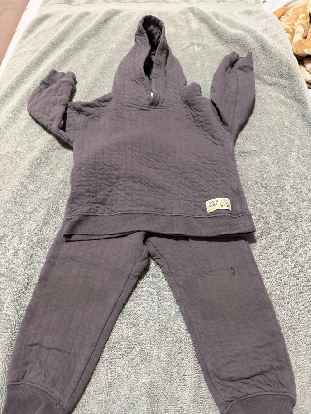 Carter's Quilted Hoodie and Joggers Set in Charcoal